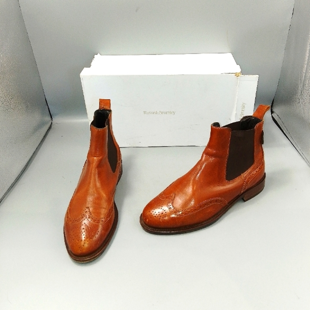 Size UK 3.5 EU 36.5 Russell & Bromley 'Cadogan' Brown Tan Brogue Chelsea Boots - Picture 1 of 9